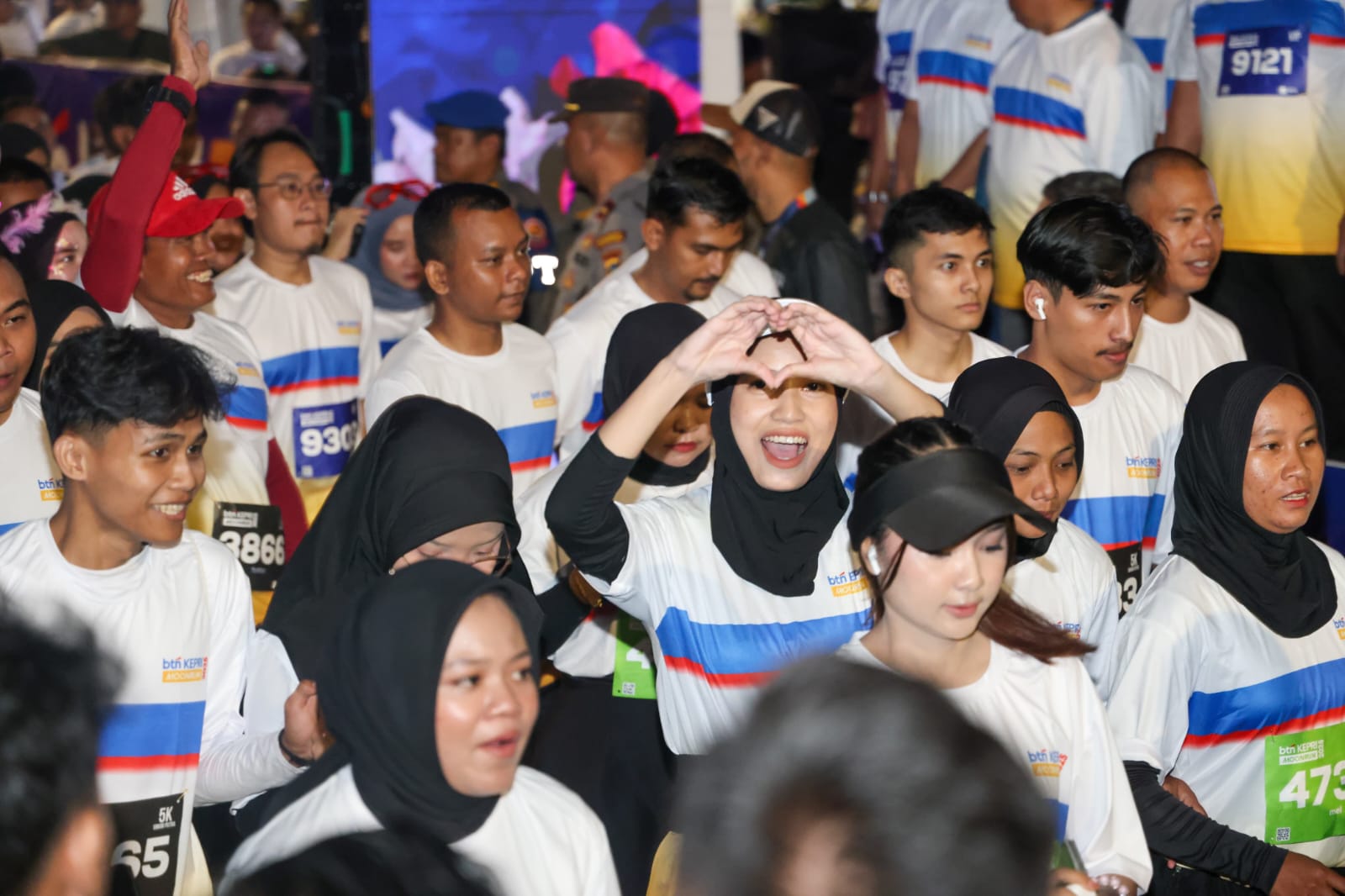 3.100 Pelari Ikuti BTN KEPRI MoonRun 2026, Lari Malam Menjelajah Warisan Budaya Tanjungpinang