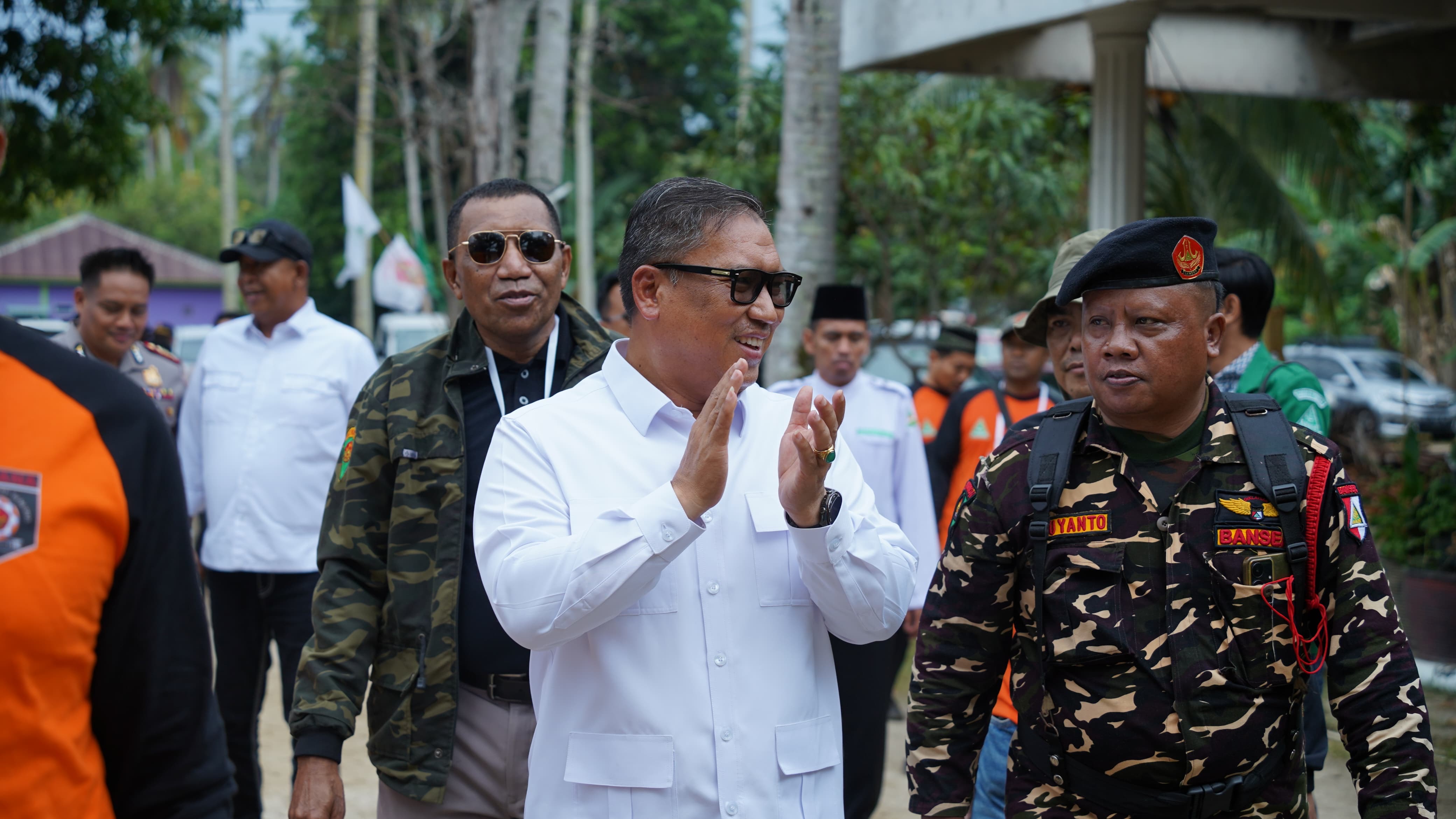Wagub Nyanyang Ajak Masyarakat Cegah Pembakaran Sampah di Tengah Darurat Asap