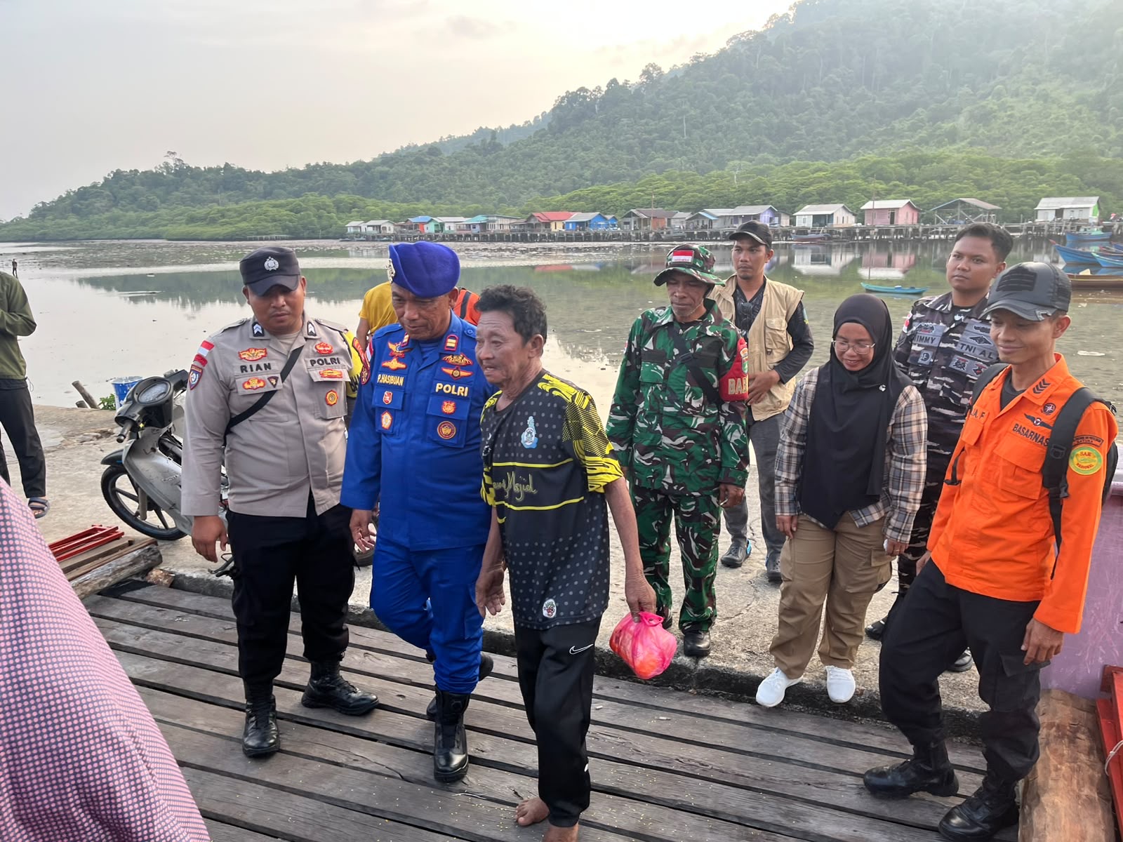Gubernur Ansar Sampaikan Terima Kasih Kepada MRSC Kuantan, Pemulangan Nelayan Anambas yang Hanyut ke Perairan Malaysia