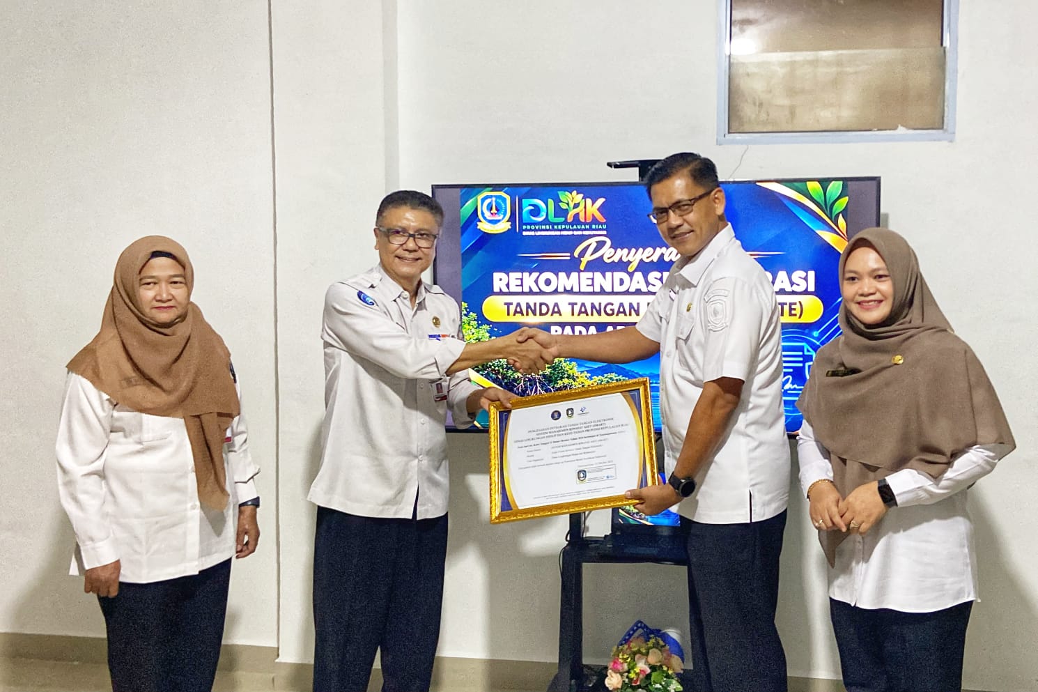 Diskominfo Kepri Dukung Integrasi TTE pada Aplikasi SMART DLHK