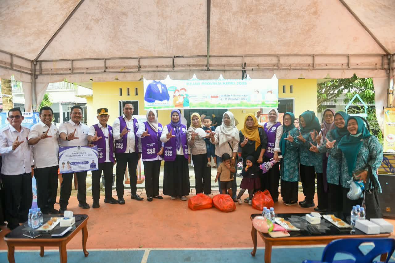 Dewi Ansar Ajak Orang Tua Lengkapi Imunisasi Anak melalui Bulan Imunisasi Kejar